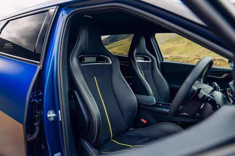 Kia EV6 GT Facelift - seats