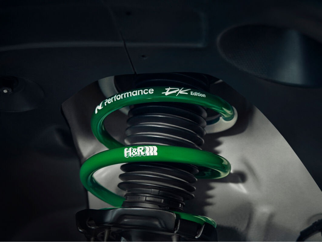 Thumbnail preview link 1 for car article gallery