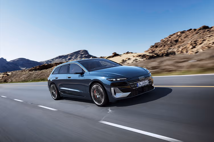 Audi S6 e-tron Avant dynamic