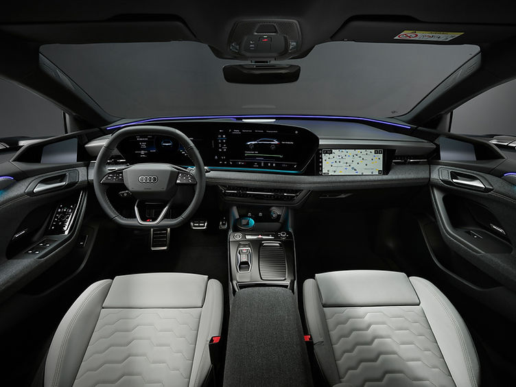 Audi S6 e-tron cabin