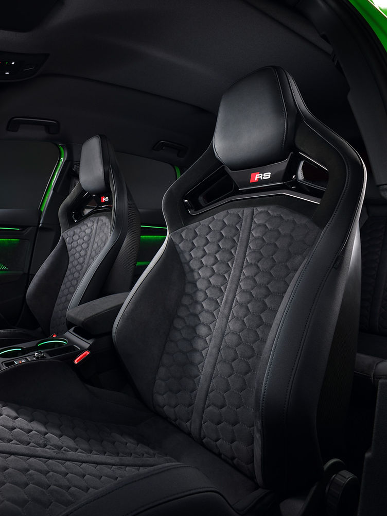 Audi RS3 facelift bucket seats
