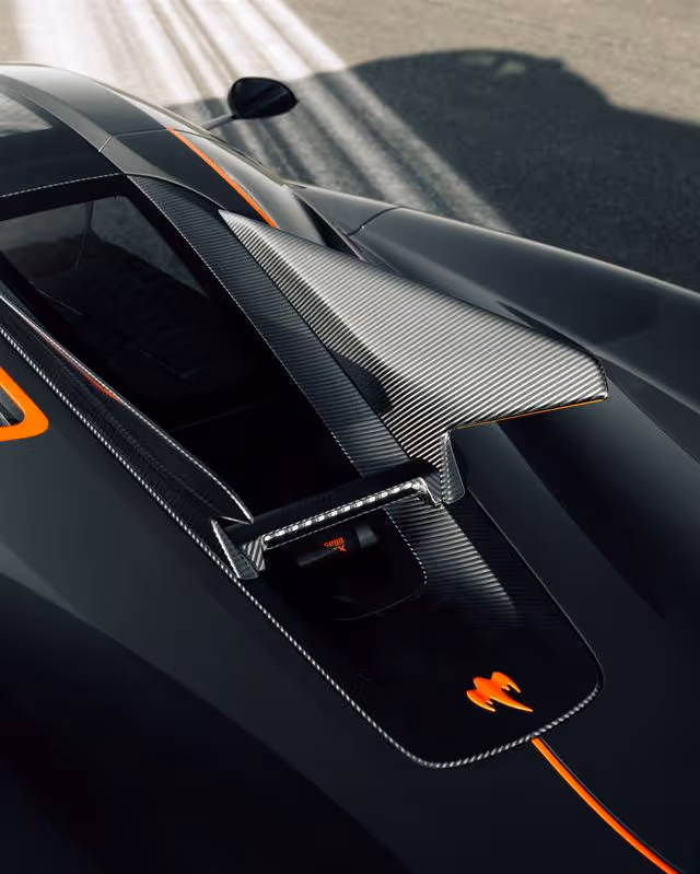 Koenigsegg Jesko Absolut v Hennessey Venom F5 - the race to 300 mph