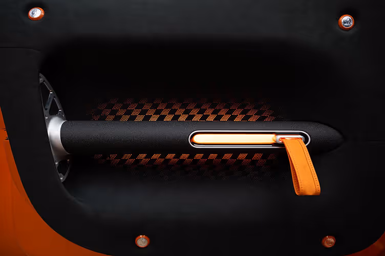 Mercedes-AMG Concept GT XX - door card