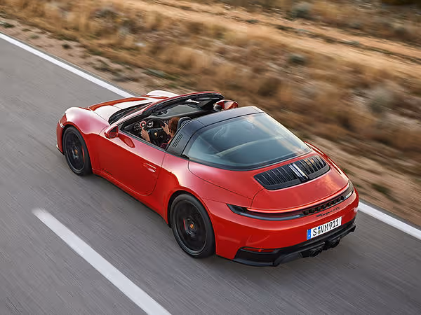First Look: The New Porsche 911 T-Hybrid