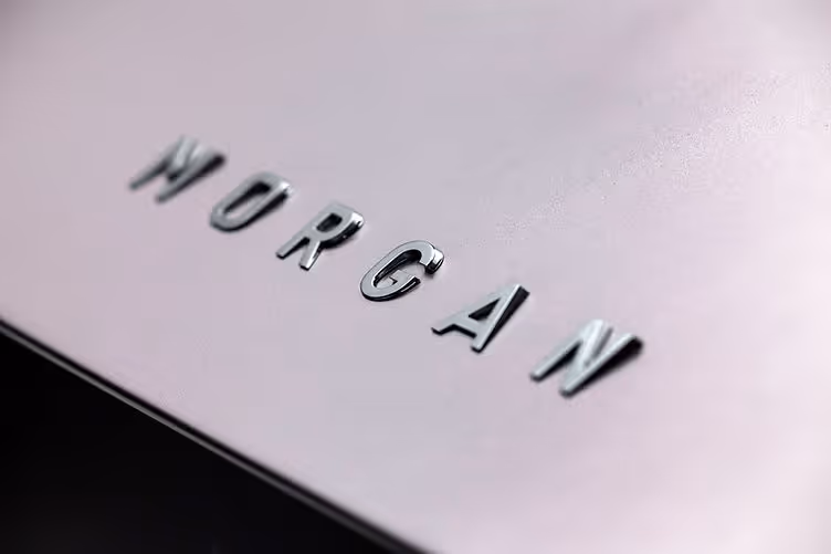 2025 Morgan Supersport - badge