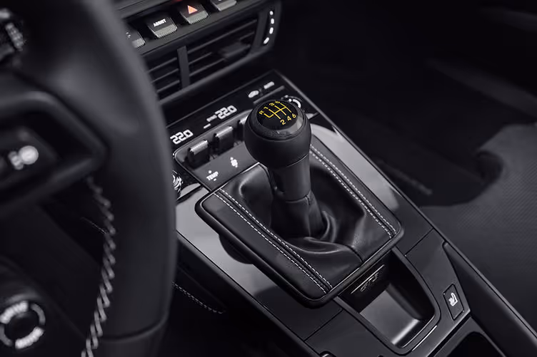 Porsche 992 GT3 manual