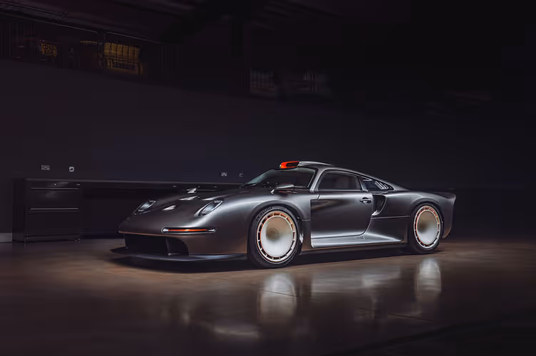 Tuthill GT One front
