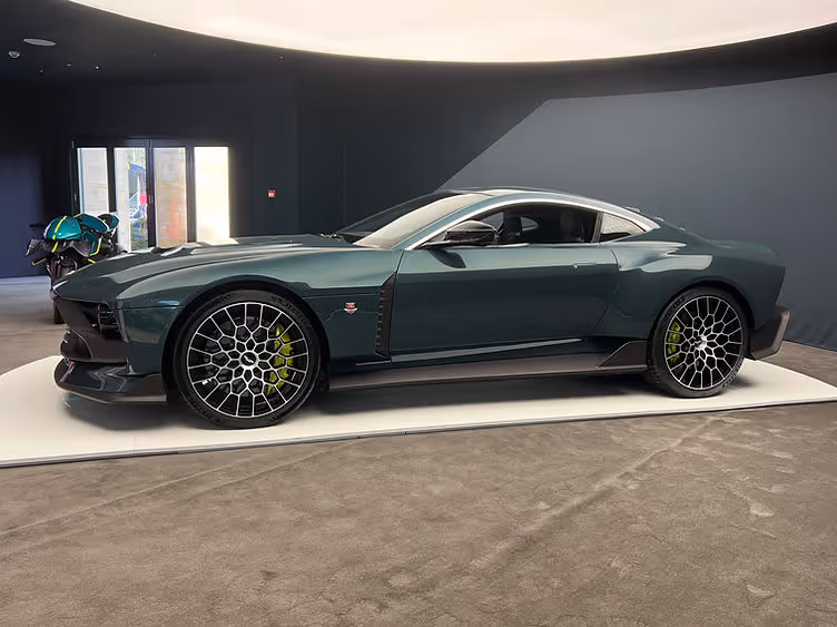 Aston Martin Valour