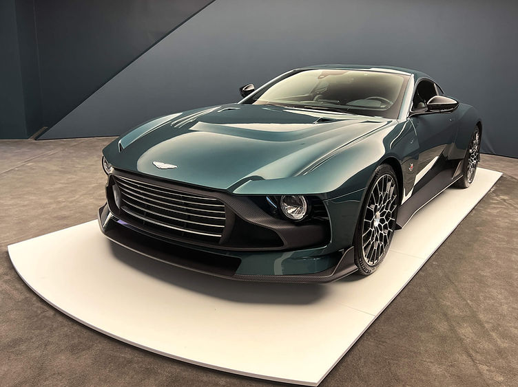 aston martin v12 manual valour