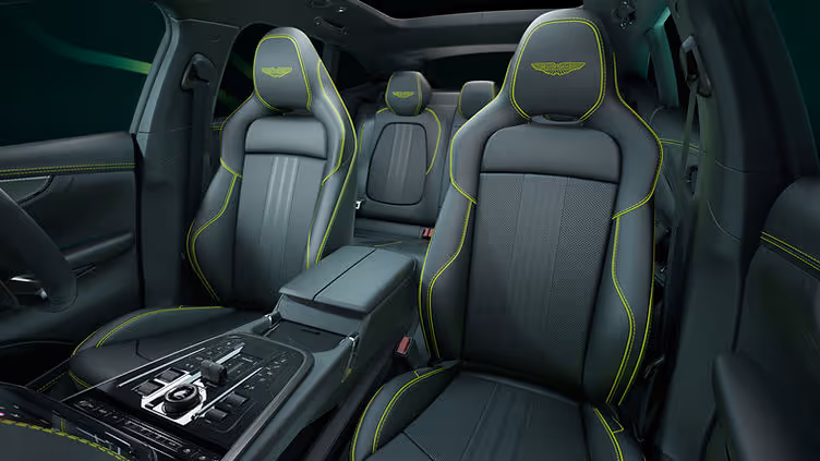 Aston Martin DBX707 AMR24 Edition