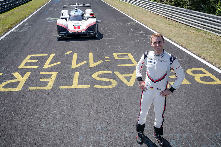 Porsche 919 Evo with Timo Bernhard
