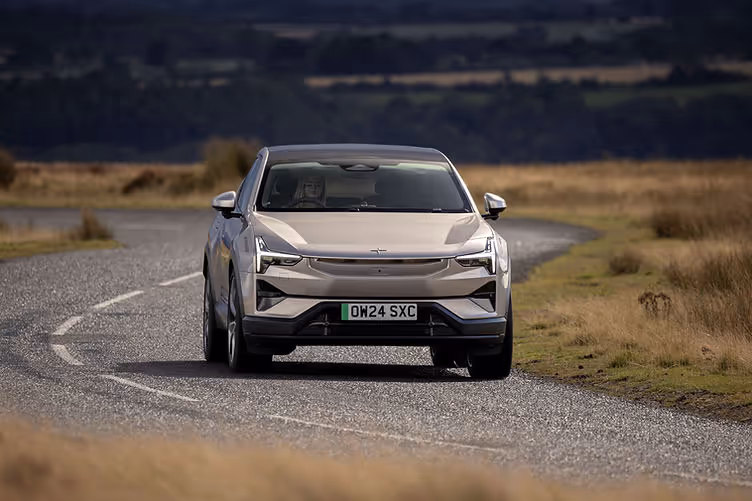 Polestar 3 - cornering