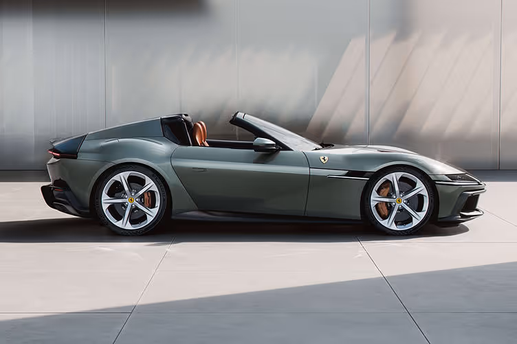 Ferrari 12Cilindri Spider