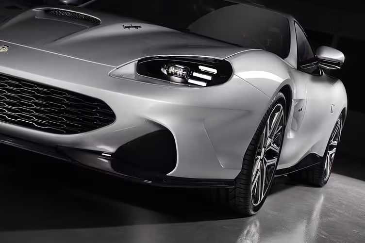 Touring Superleggera Veloce12 front corner