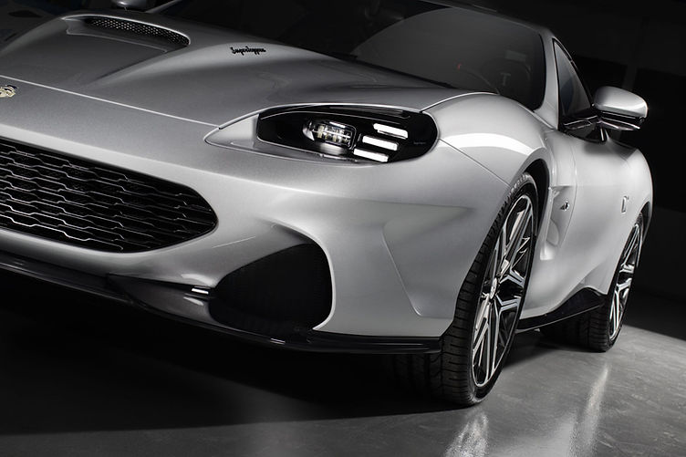 Touring Superleggera Veloce12 front corner