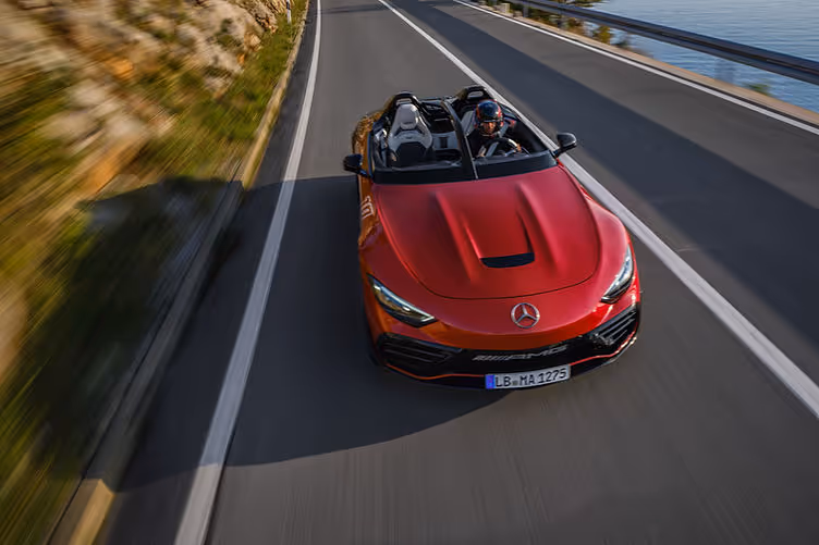 Mercedes-AMG PureSpeed driving