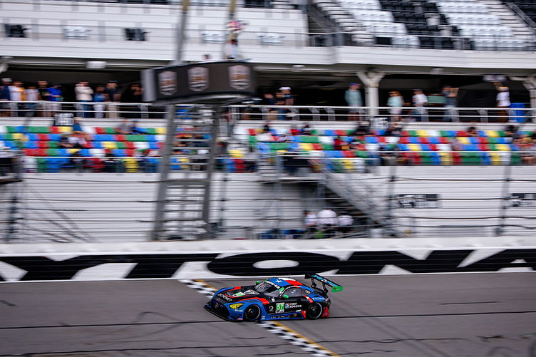 AMG GT3 wins Daytona 24 hour