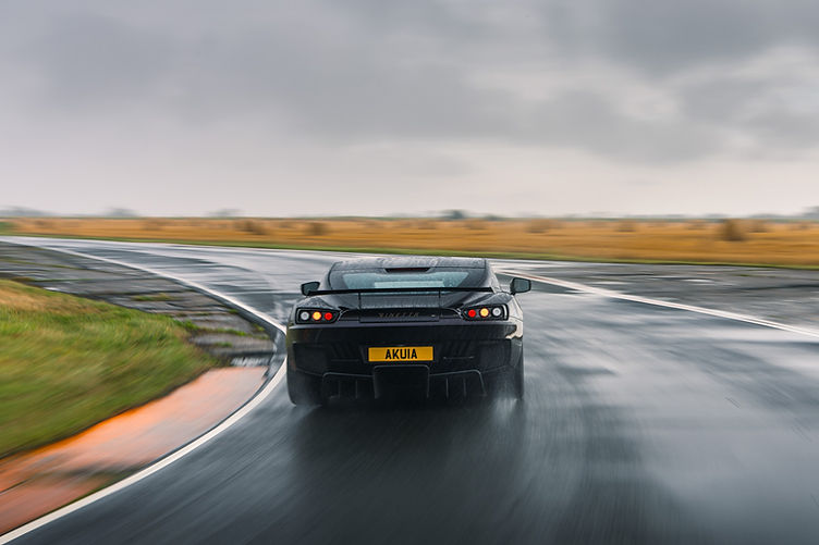 Ginetta Akula rear