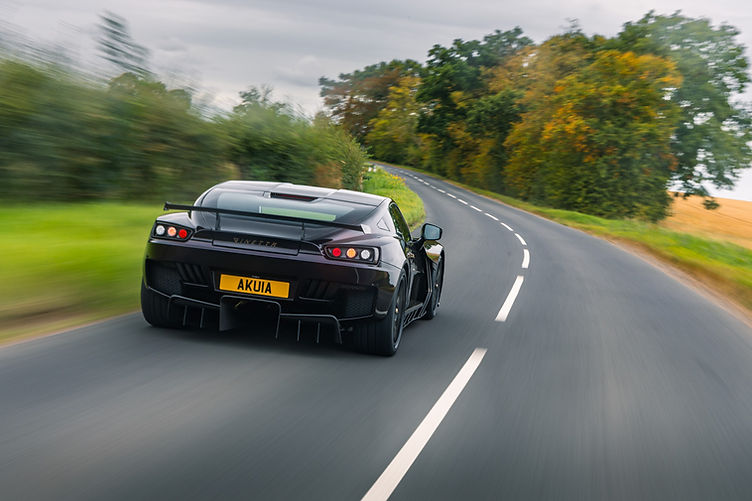 Ginetta Akula road front