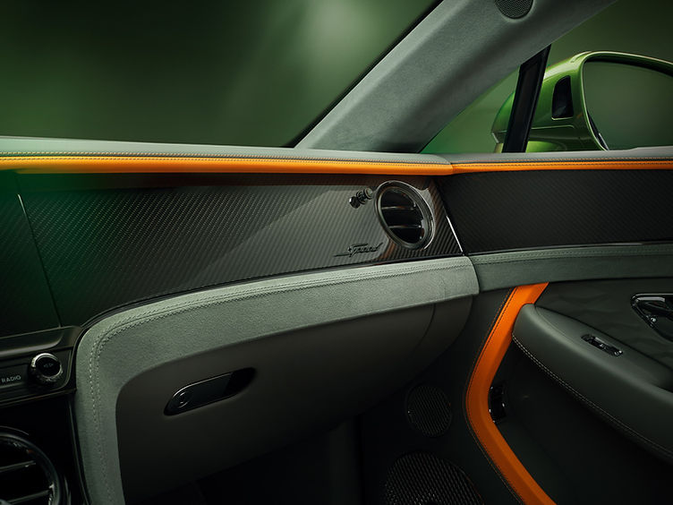 New Bentley Continental GT carbon fibre dashboard