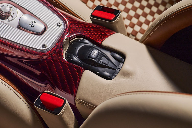 Pagani Utopia Roadster key