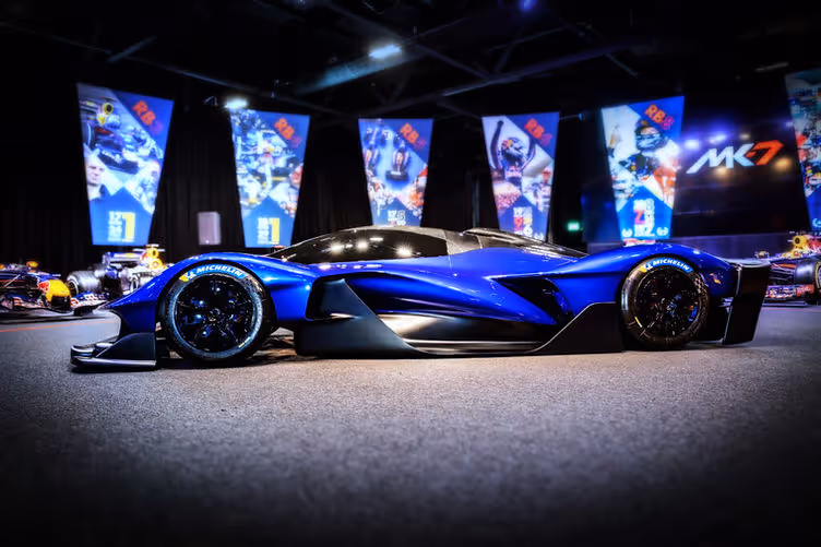 Red Bull RB17 - Adrian Newey's Hypercar