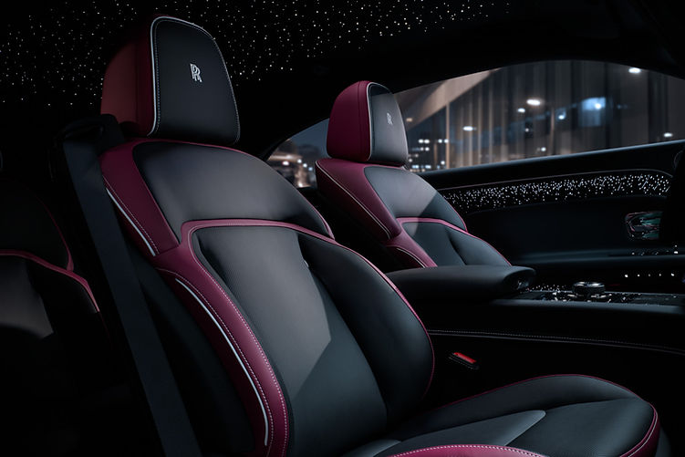 2025 Rolls-Royce Spectre Black Badge seats