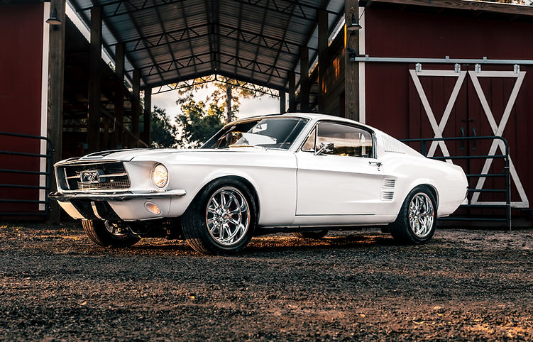 ECD Automotive Ford Mustang '67 Ghost - front three quarter view