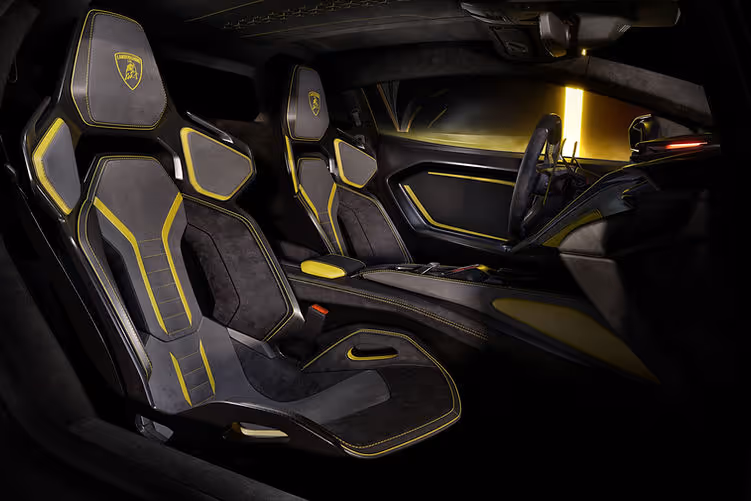 Lamborghini Fenomeno - seats