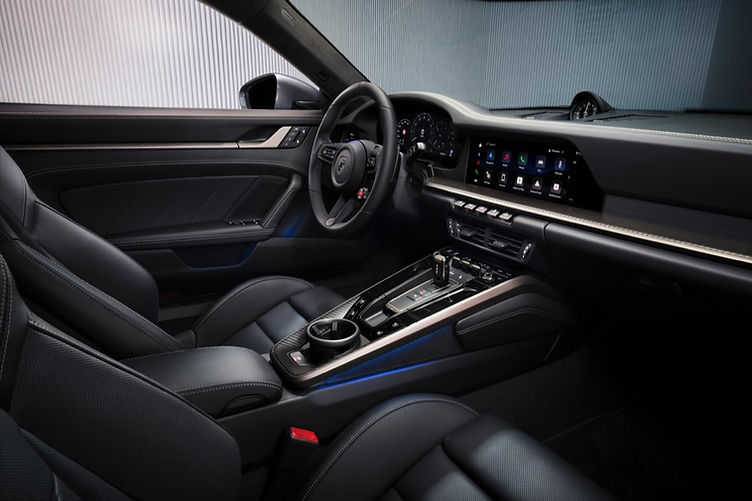 New Porsche 911 992.2 Turbo - interior