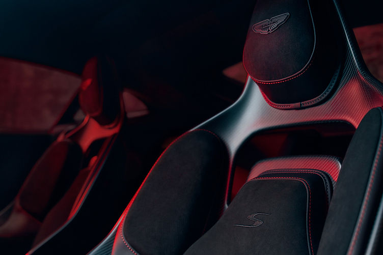 Carbon-fibre performance seat option shown in the 2025 Vantage S cockpit.