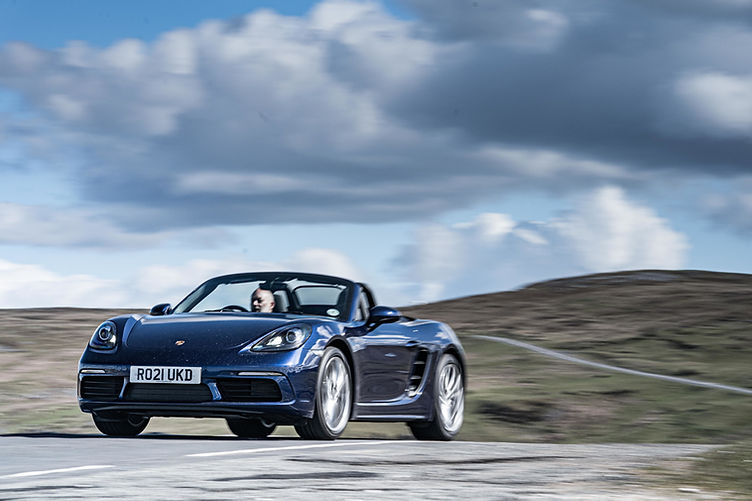 The End of an Era: A Farewell to the Porsche 718 Cayman & Boxster