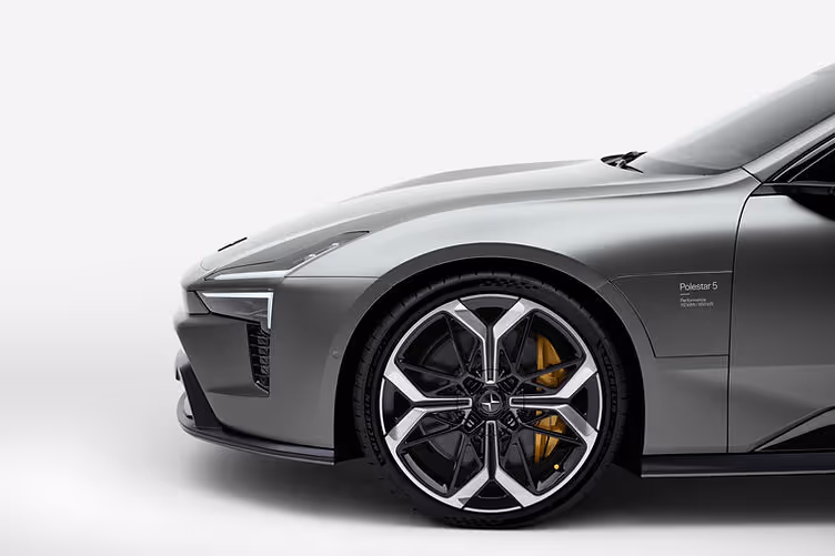 2025 Polestar 5 Performance - wheels and brakes