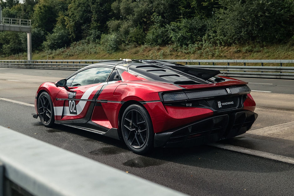 BYD Yangwang U9 - static rear