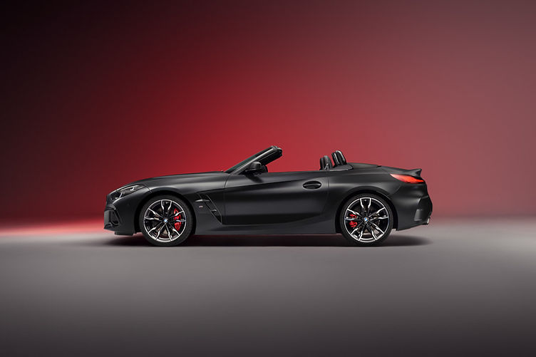 2026 BMW Z4 Final Edition - side