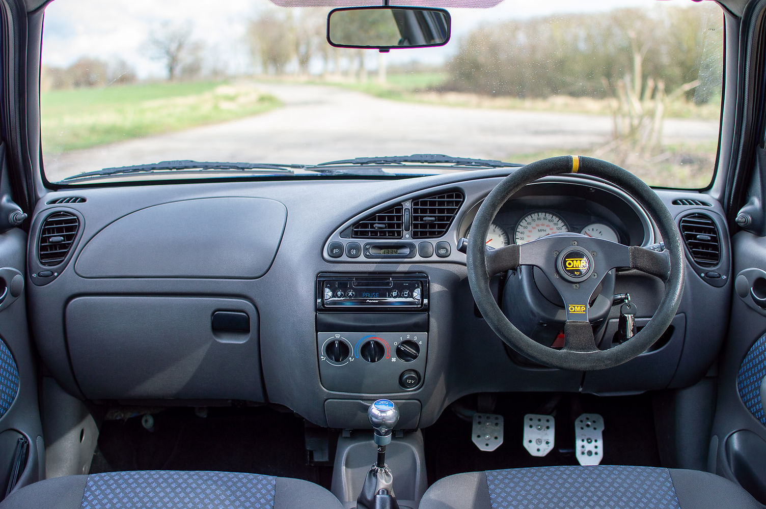 Ford Fiesta Zetec-S interior and dashboard