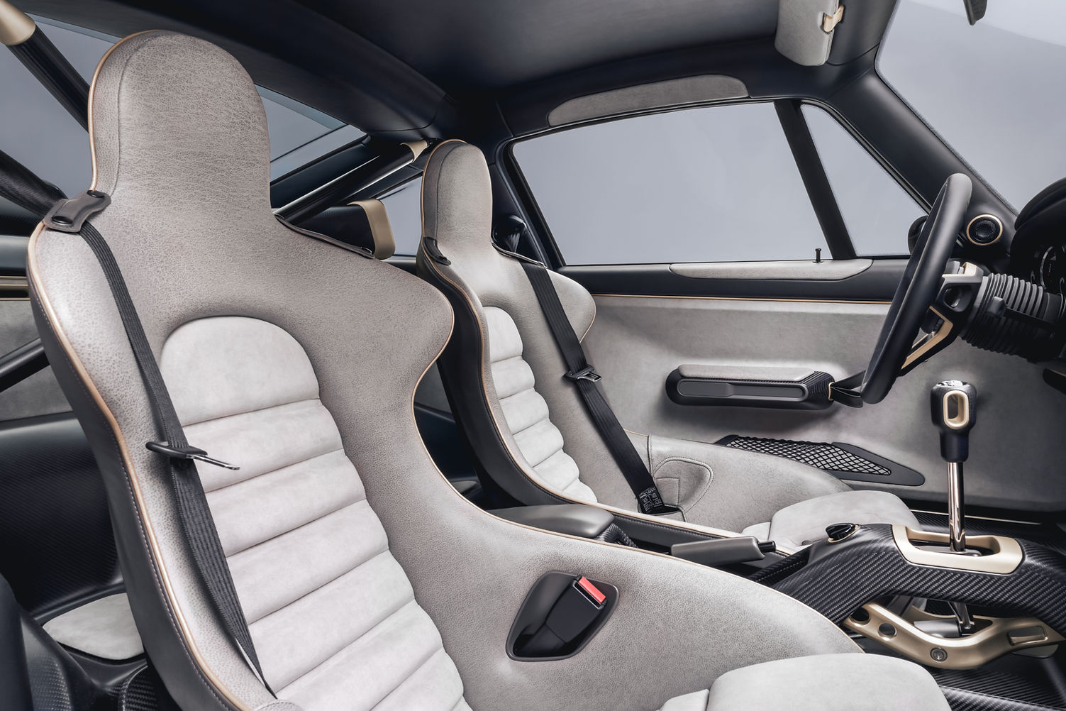 Singer Sorcerer DLS Turbo - bucket seats