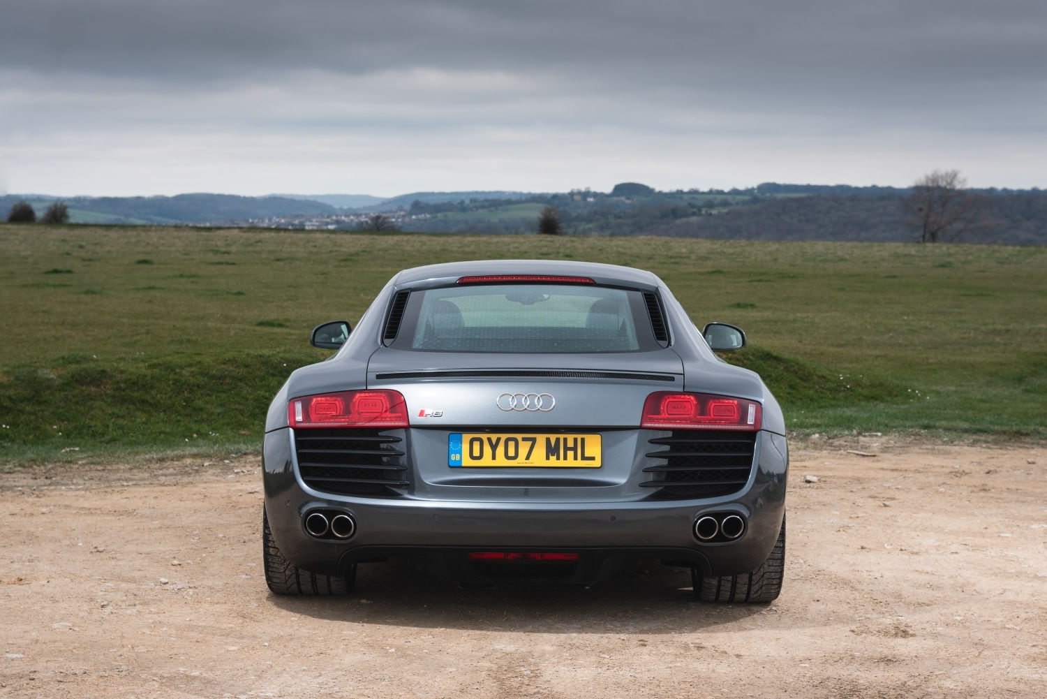 Audi R8 V8 exterior – buying guide and review - rear view