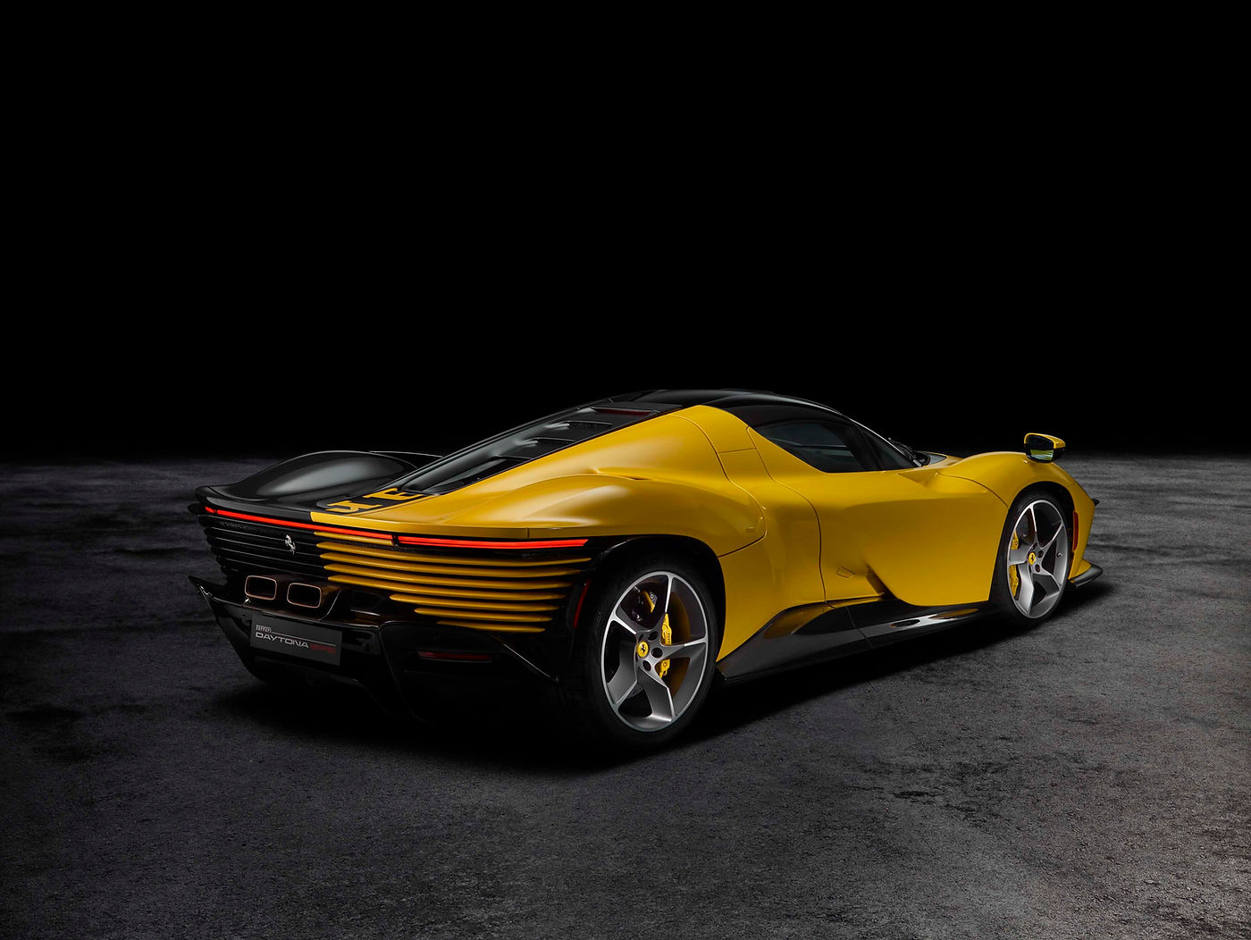 Ferrari to Auction One-Off Daytona SP3 for Global Education