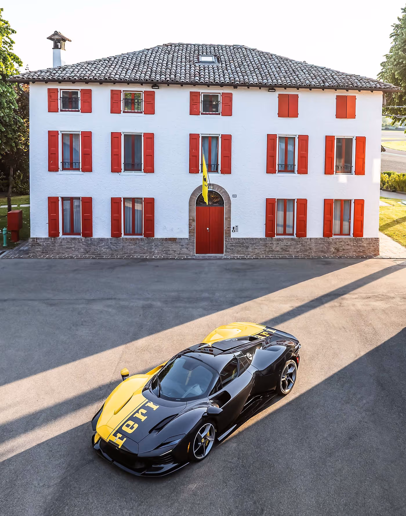 Ferrari to Auction One-Off Daytona SP3 for Global Education
