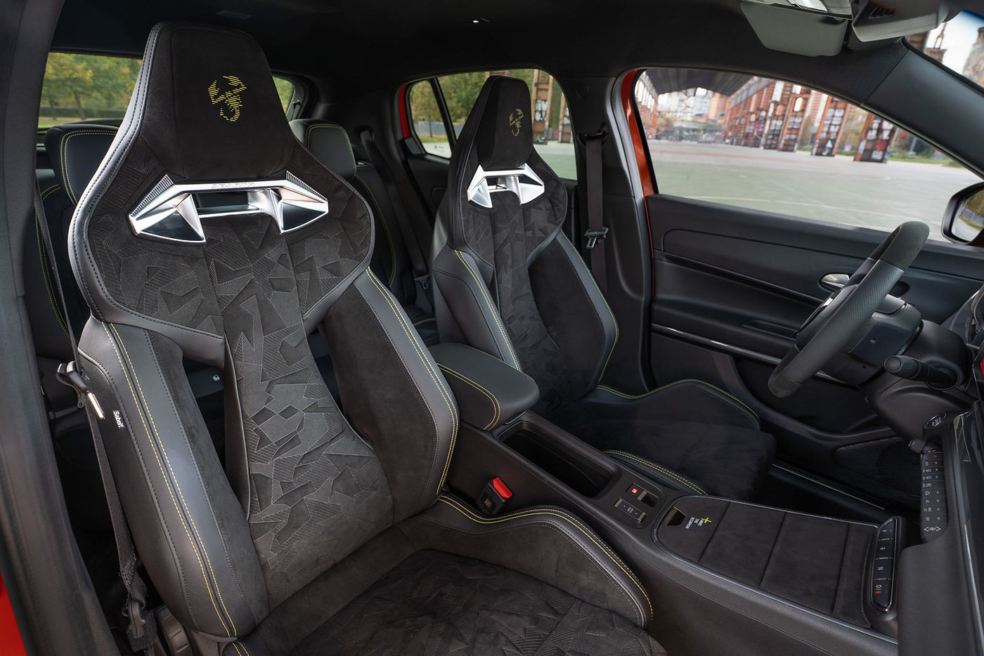 2026 Abarth 600e Competitzione - seats