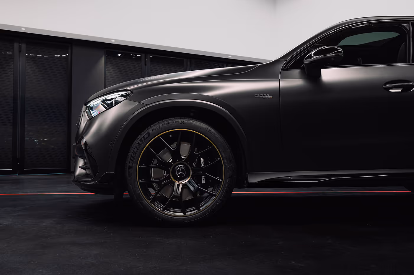 2026 Mercedes-AMG GLC 53 - forged wheel detail