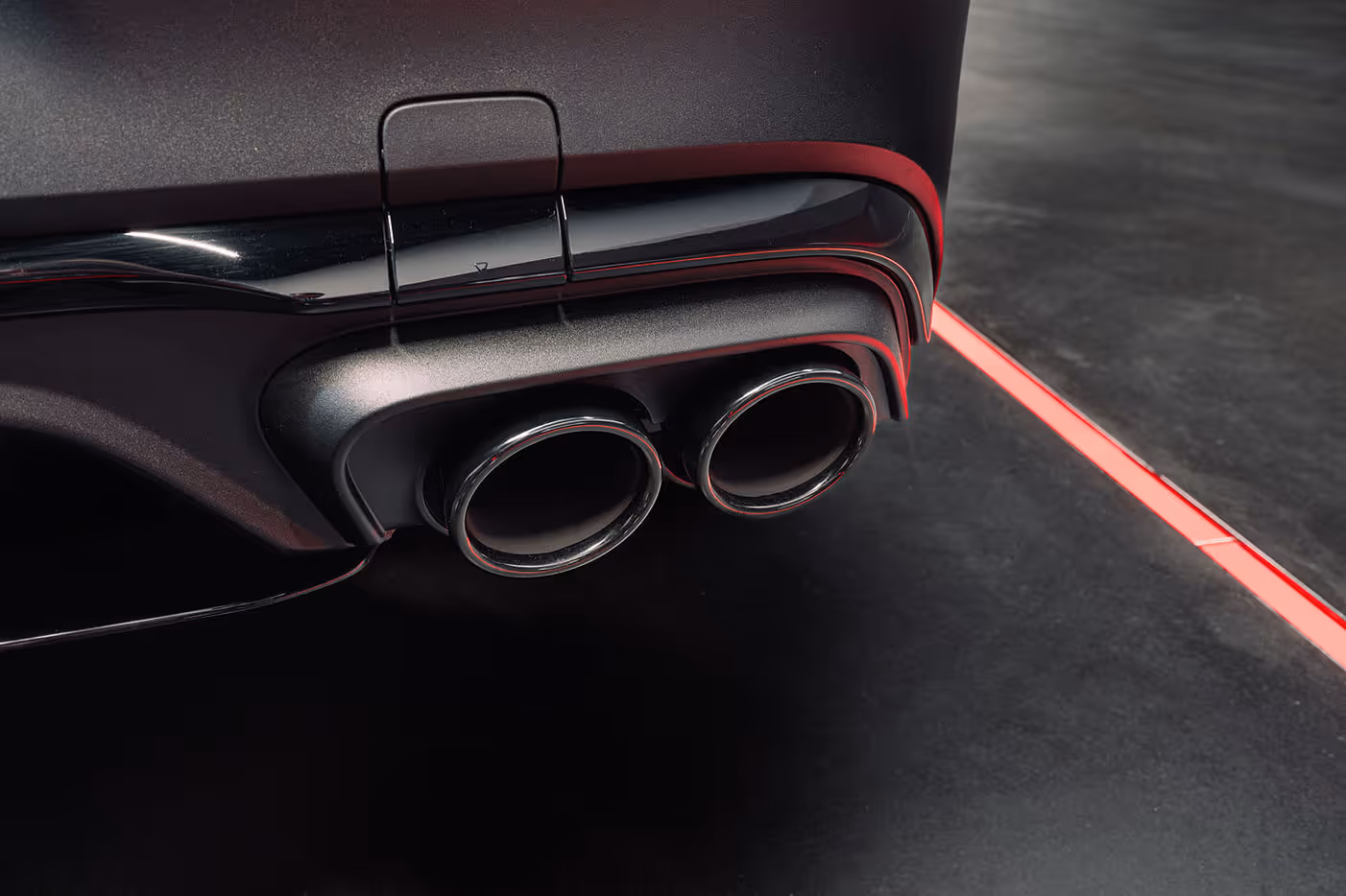 2026 Mercedes-AMG GLC 53 - exhaust tips