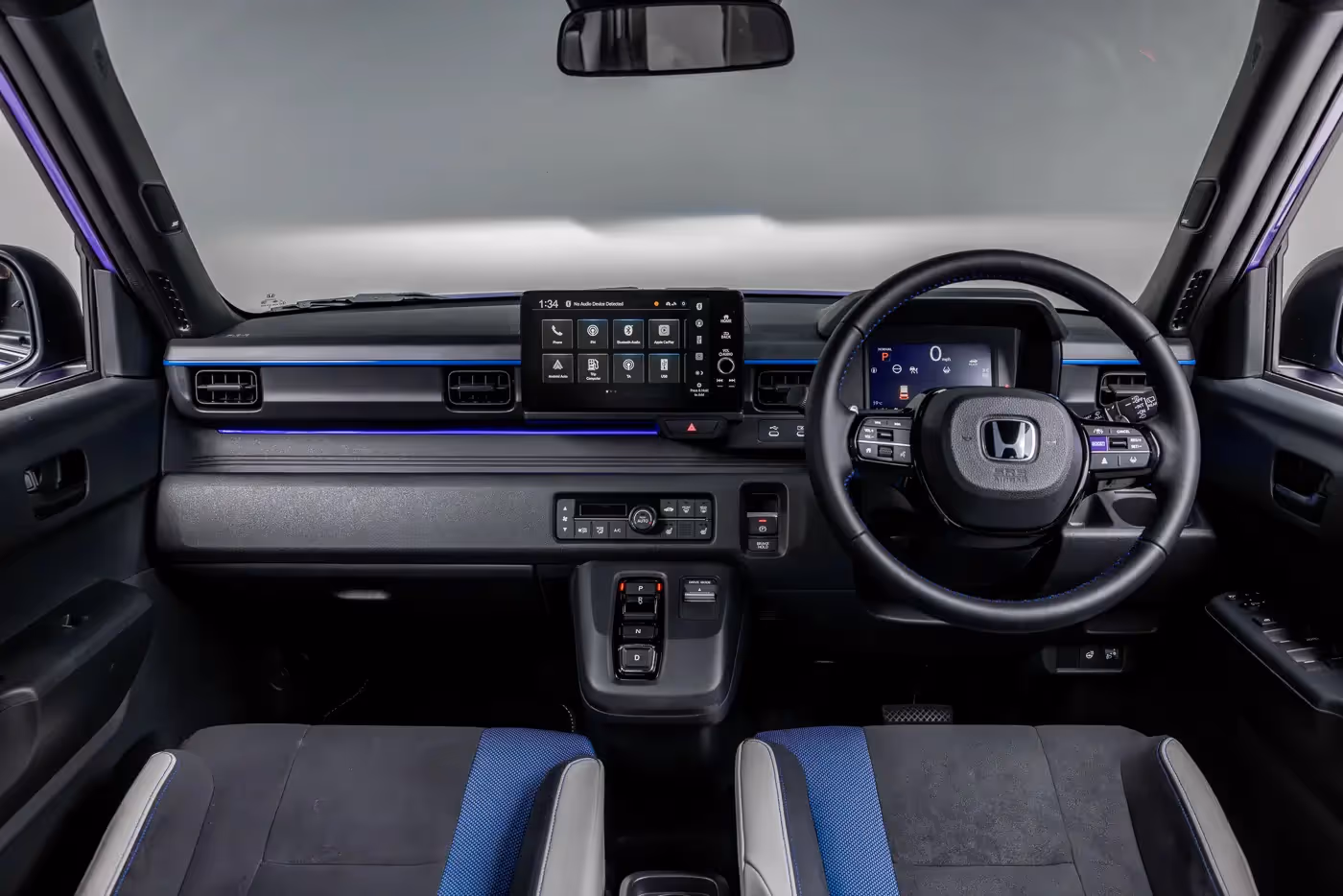 Honda Super-N: City Turbo II's Electric Heir Heads to the UK - interior and dashboard