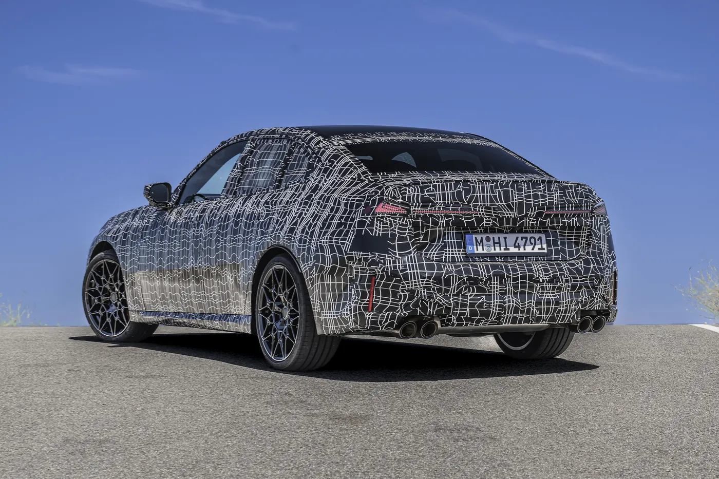 2027 BMW G50 M350 xDrive prototype - rear quarter