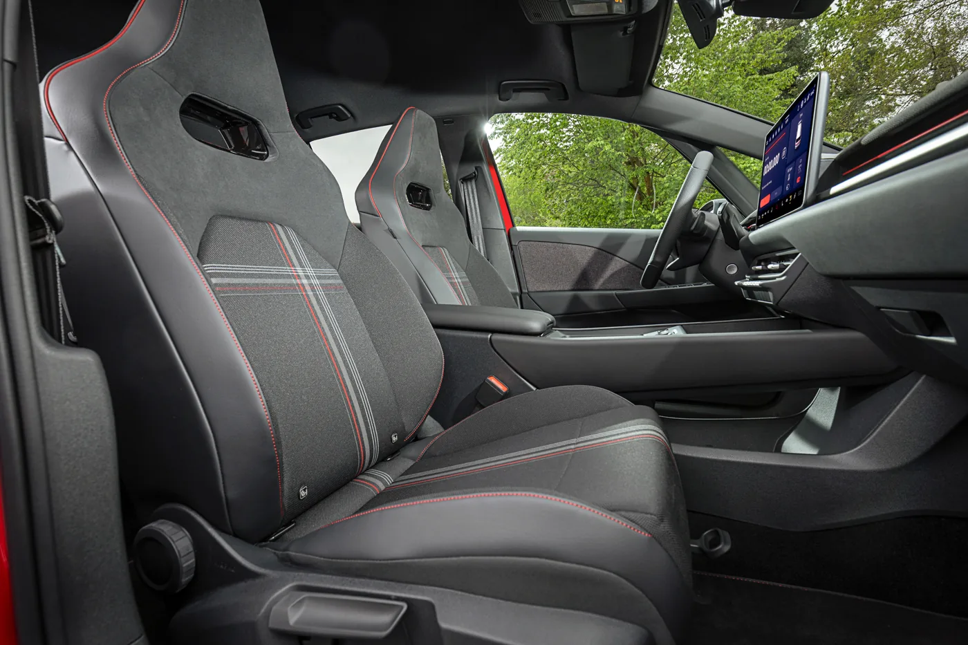 VW ID.3 GTI Tornado Red - interior tartan seats