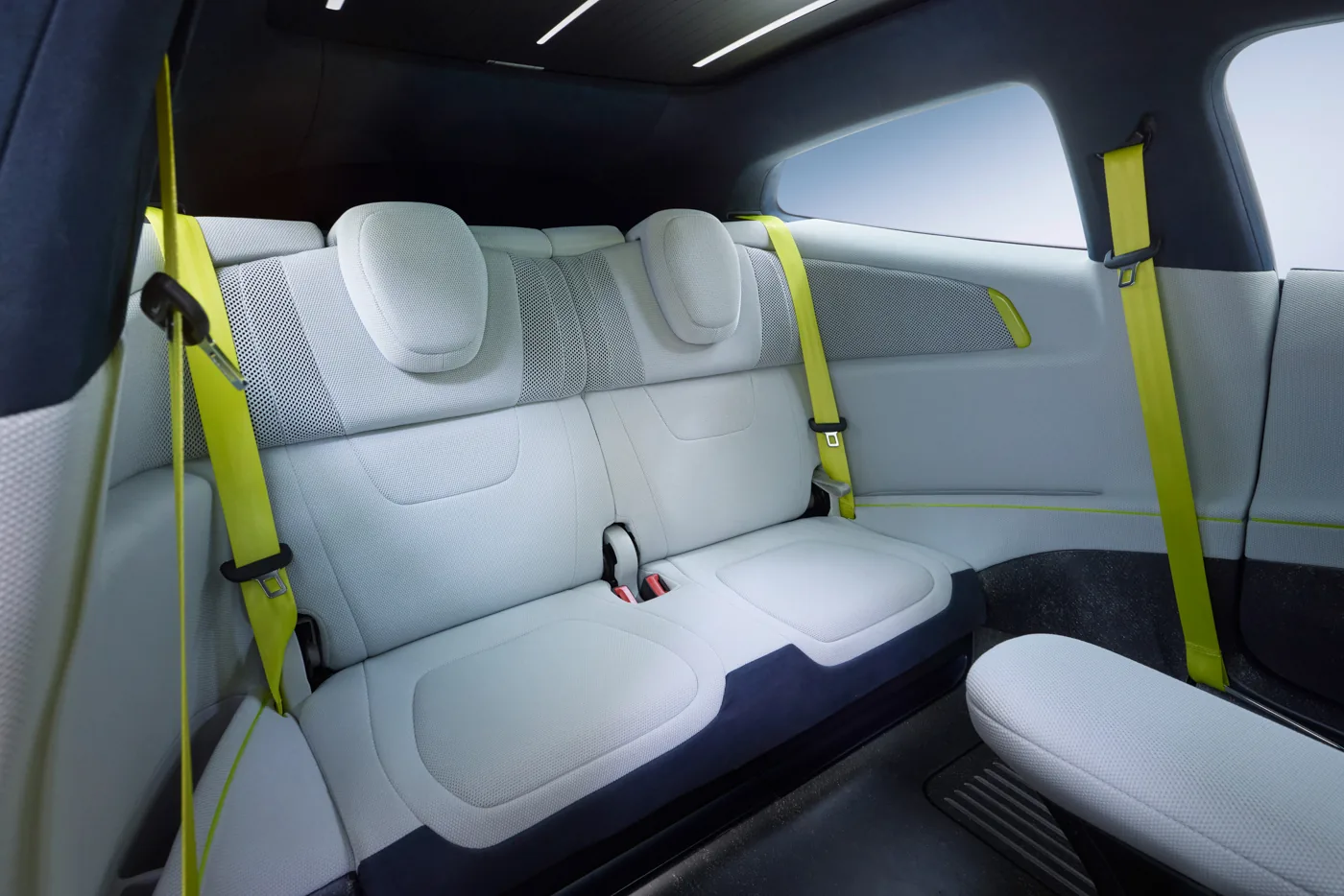 Volkswagen Mission Efficiency Revives the Spirit of the XL1-4