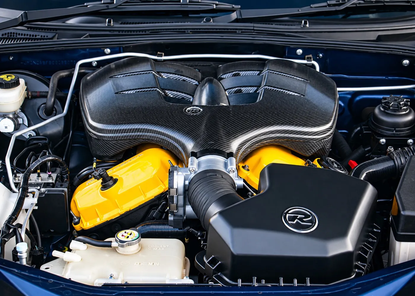Rocketeer NC Brings 300bhp V6 to Mk3 MX-5 - engine and carbon intake plenum