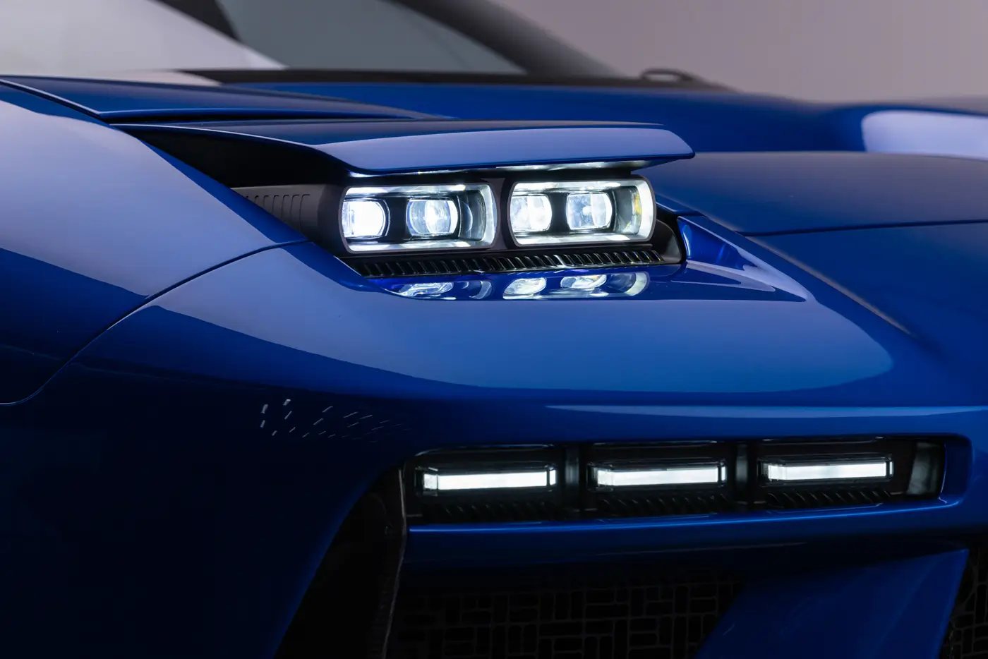 JAS Tensei: pop up headlights