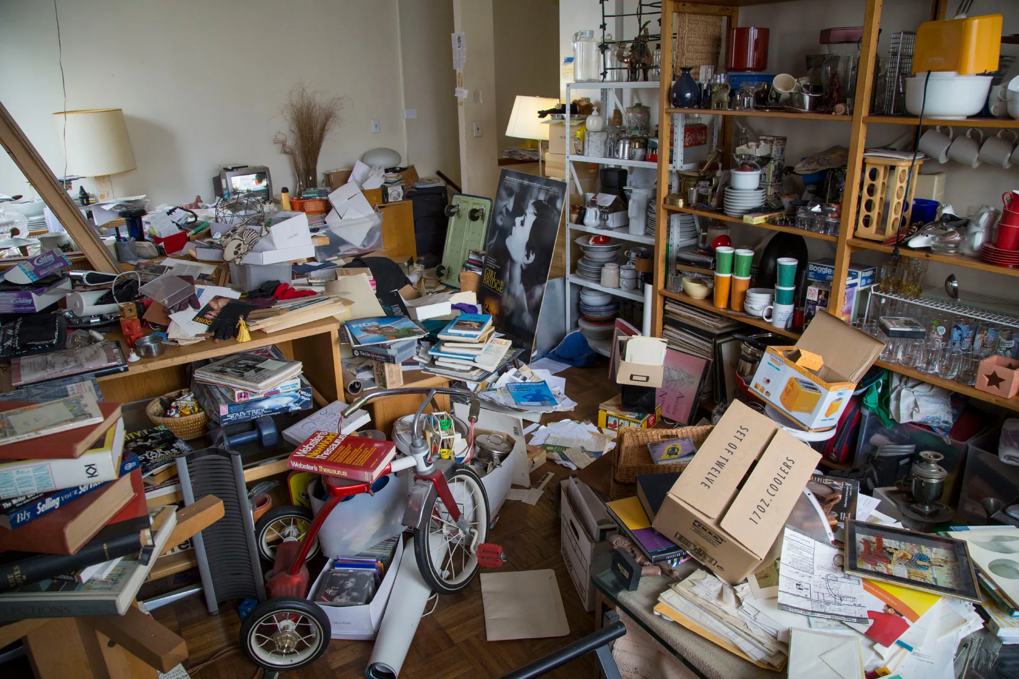 [background image] image of office space (for an aviation service)